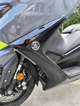 Yamaha t max 560 Tech Max 2022 - 13