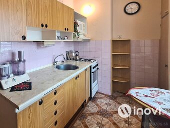 Exkluzívne 3-izbový byt s loggiou - 13