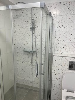 Voda, elektrika, obkladačské prace, malovanie - 13