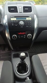 Suzuki SX4 1.6 GLX - 13