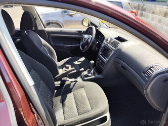 Predám Škoda Octavia 2, 1,4 benzín, 2010, 59kW - 13