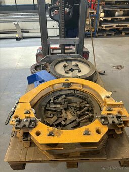 Laserový rezací stroj s 3D pálenim - 13