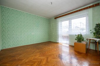 Obrovský viacgeneračný dom, dom s podnikaním, ZV Sekier - 13