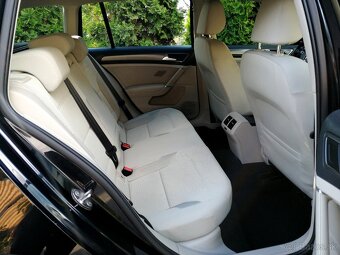 Volkswagen Golf - 13