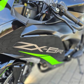 Kawasaki ZX6R čierna 2025 - 2380 km - SC Project - 13