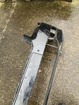 predni naraznik skoda superb 3 III 3v0 6xpdc cerny - 13