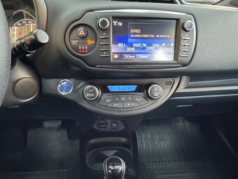 Toyota Yaris 1.5 Hybrid Selection e-CVT - 13