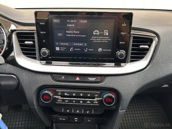 KIA CEED SW 1,5 T-GDi 118kW MT6 GOLD - 13