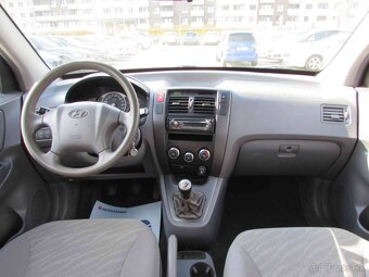 Hyundai Tucson 2.0 - 4x4 - MAJITEĽ - splátka 99,-€ - 13
