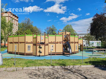 Prerobený 2 izbový byt na prenájom v centre Komárna - 13