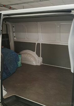 VW TRANSPORTER LIMITED EDITION spěchá - 13