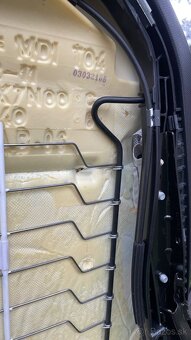 Bmw i3 sedačky - 13