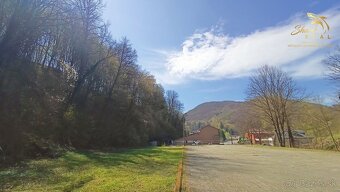 Viacúčelový objekt vhodný na podnikanie v obci Vyhne - 13