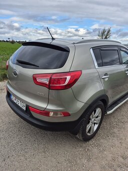 Kia Sportage 2.0 diesel - 13