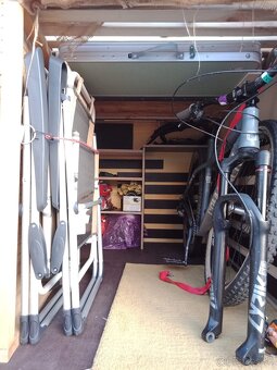 Obytná dodávka Iveco Daily - 13