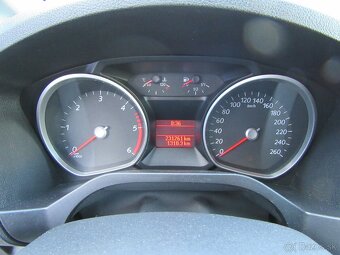 Ford S-Max - 13