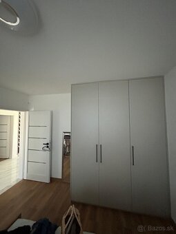 Ponúkam na predaj štýlový rodinný dom pri Senci - 13
