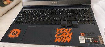 Lenovo Legion 5, Asus ROG Ally - 13