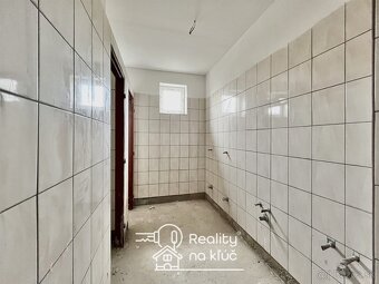 Na predaj rozostavaný rodinný dom v obci Komjatice - 13