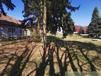 Rodinná vila vhodná aj na podnikanie v pohraničnej obci Sl - 13