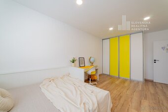 SRA I 3-izbový byt s veľkorysou výmerou po nadštandardnej re - 13
