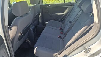 VW Golf plus 1.6 FSI 85 KW - 13