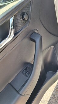 Skoda Rapid Ambition Plus 1.2 TSI - 2014 - 13