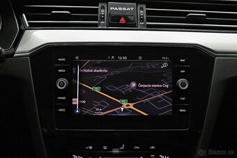 Volkswagen Passat Variant 2.0 TDI DSG EVO Elegance - 13