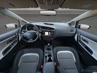KIA CEED SW 1,6 GDi PLATINUM - 13