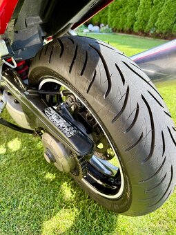 HONDA VFR 750f RC36 motor V4 1996 - 13