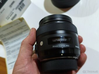 Sigma 30mm F1,4 DC HSM Art pre Nikon bajonet F - 13