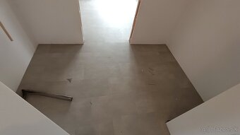 Ponúkame pokladanie laminátovej podlahy kobercov PVC gumolin - 13