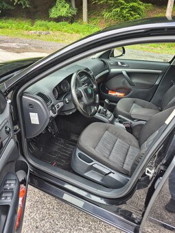 Skoda octavia 2.0 tdi 103kw - 13