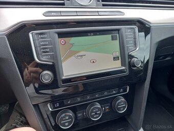 VW PASSAT B8 2,0TDI-2015-LED-ACC-HIGHLINE-LANE ASSIST - 13