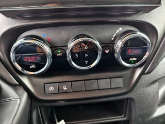 Odťahové vozidlo Iveco – čipnutý motor 180 PS, len 36 000 km - 13