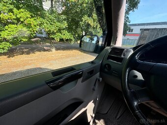 Transporter 2,5 96KW Caravelle Long - 13
