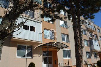 PRENÁJOM ,2 i zariadený byt pre 2 osoby pri rybníkoch, Rohož - 13