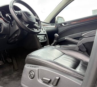 Škoda Superb Combi 2.0 TDI CR 170k Elegance - 13