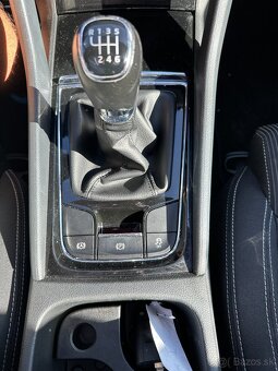Skoda karoq interier Sportline 1.5tsi-rv:05/2019-181tis-TOP - 13