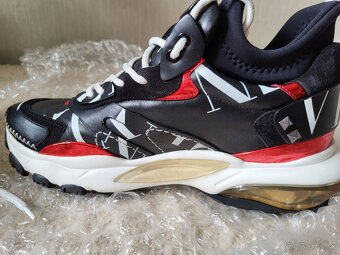 Valentino Garavani Bounce 100% original - 13