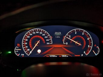 BMW Rad 5 Touring 530d xDrive - 13