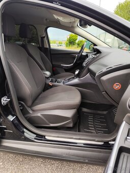 Ford Focus combi 2.0 automat - 13