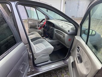 Renalt scenic 1.6 16v rok. 2003 - 13