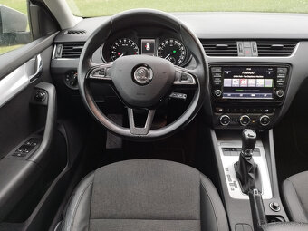 Škoda Octavia Combi 2.0 TDI 110kW Elegance DSG Bi-Xenon/NAVI - 13