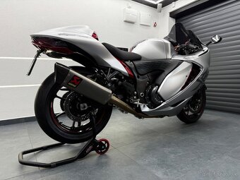 SUZUKI GSXR1300 HAYABUSA - 13