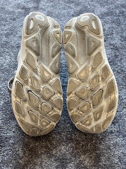 9x Pánské běžecké sportovní boty Hoka - 13