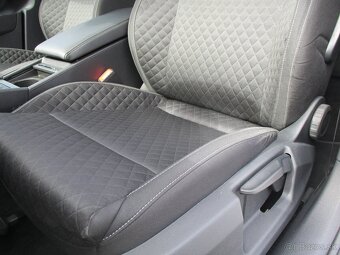 ŠKODA SUPERB 2,0TDi 147kw DSG Sport 4X4 LED 11/2020 DPH - 13