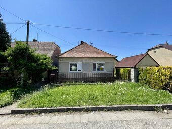 REMAX ponúka na predaj 2,5 izb. rodinný dom v pôvodnom stave - 13