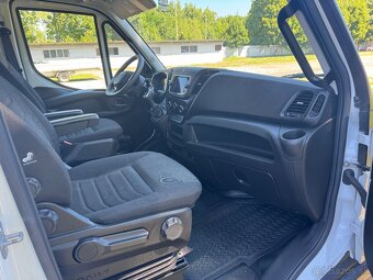 Iveco Daily 2.3 klima automat  6miestne - 13