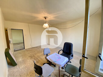 Nová cena - Predaj 4 izbový rodinný dom s pozemkom 2906 m2 v - 13